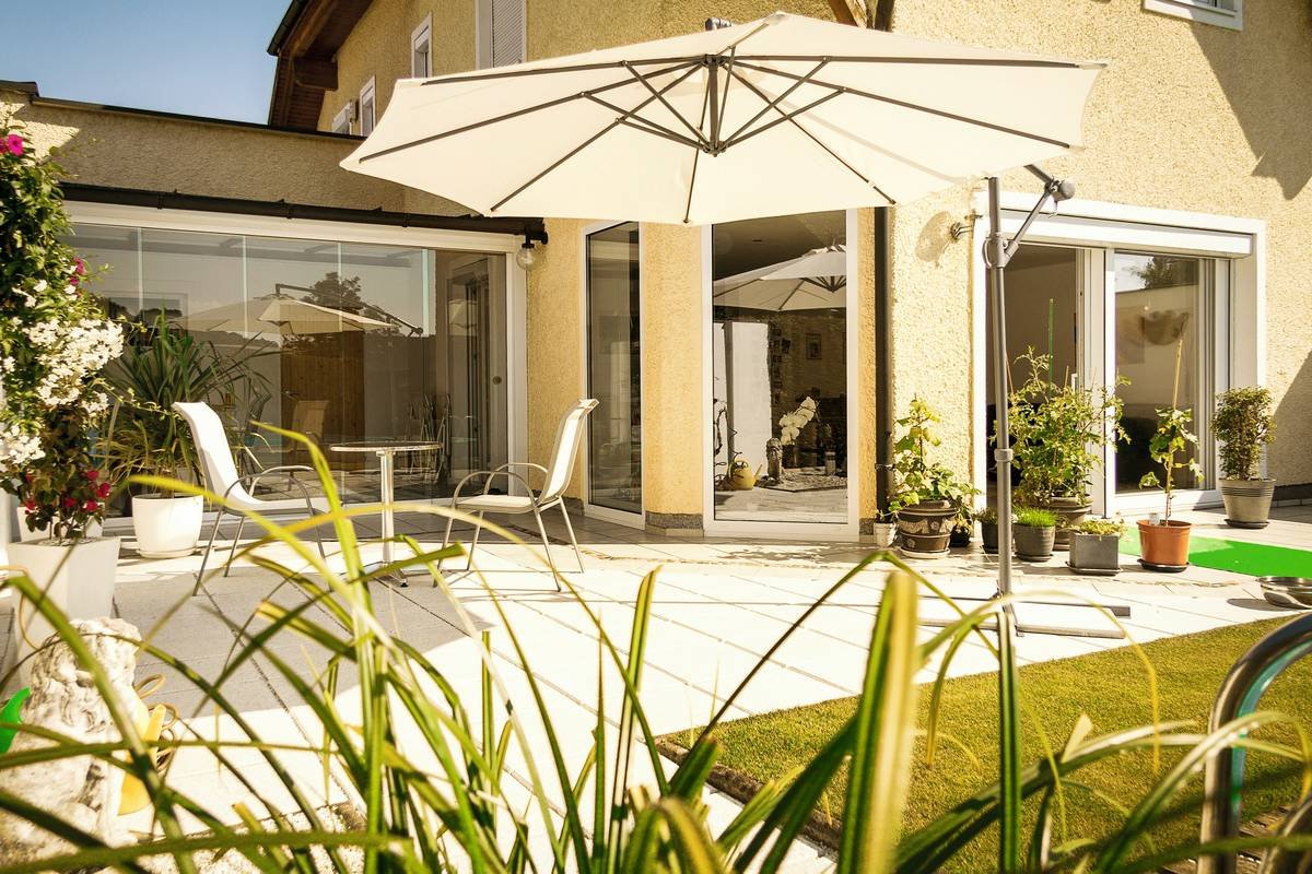 Why Your Patio Deserves a Cantilevered Umbrella for Patio—And How to Choose the Right One Without Regretting It by August